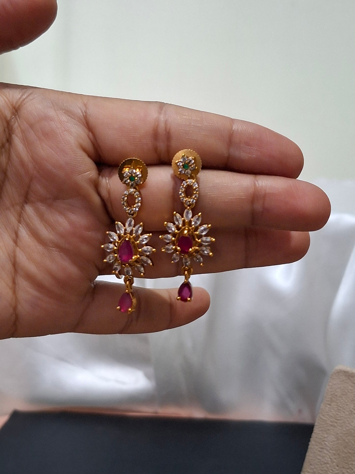 Ruby Red Teardrop Pendant Necklace Set