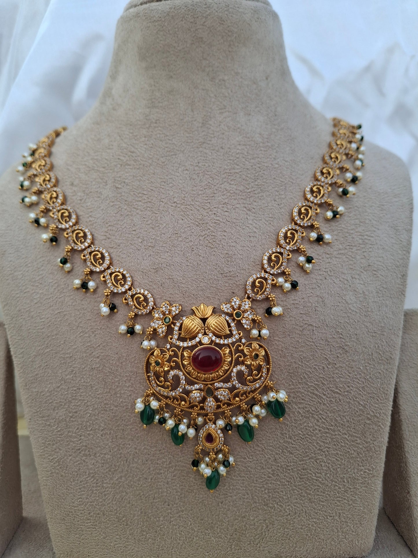 Antique Gold-Plated Traditional Necklace Set with Pearl and Green Bead Drops