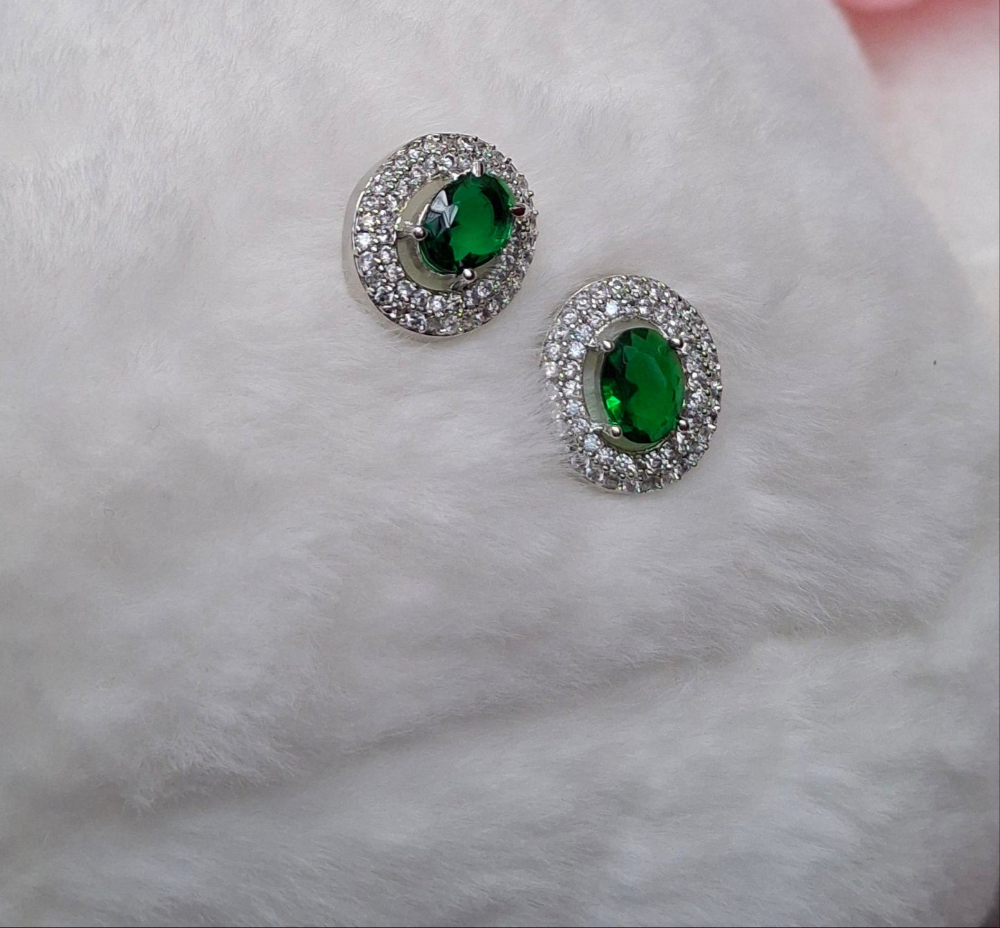 Beautiful Green Color Studs