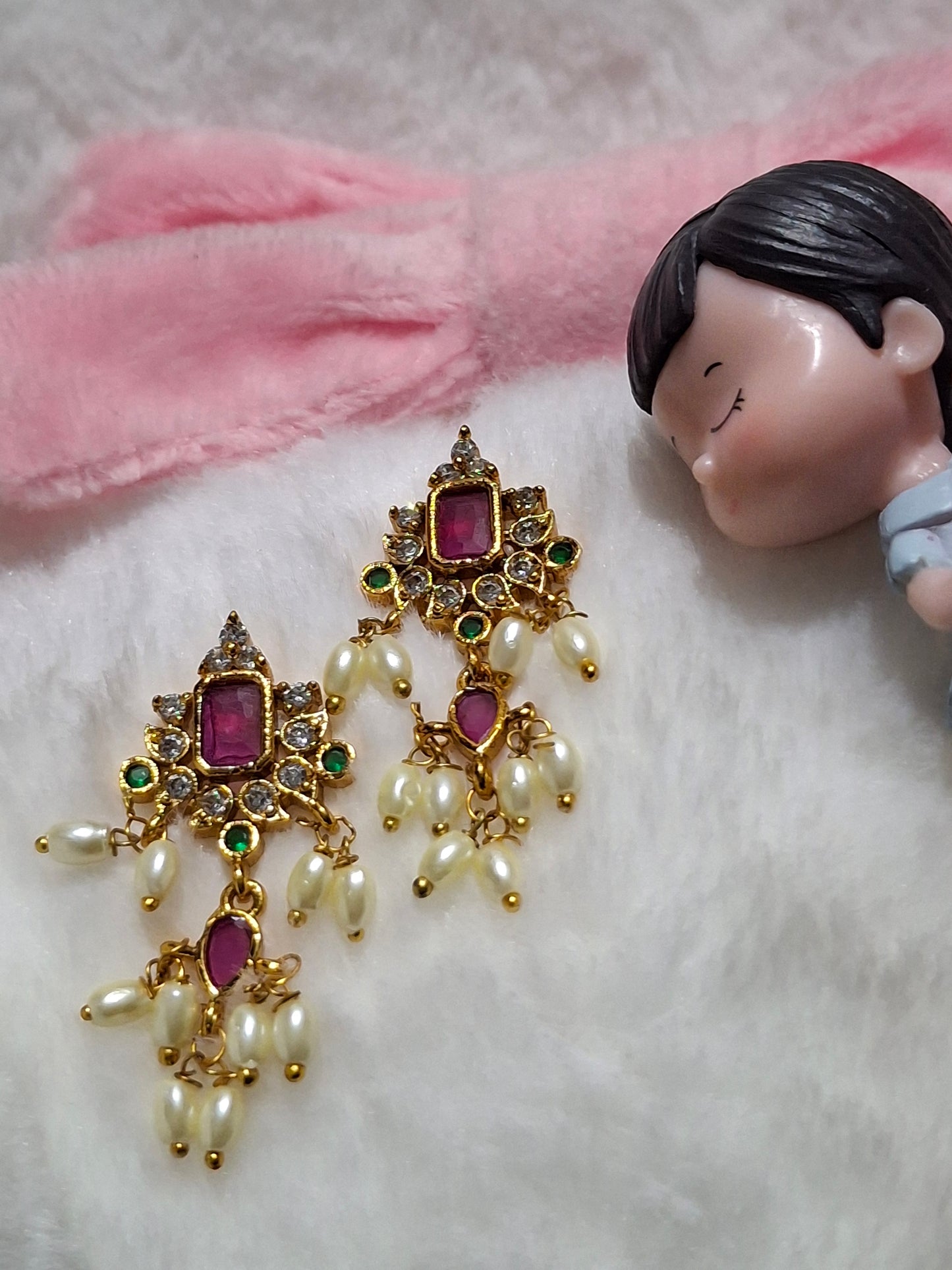 Traditional Gold-Toned Kundan & Pearl Drop Earrings