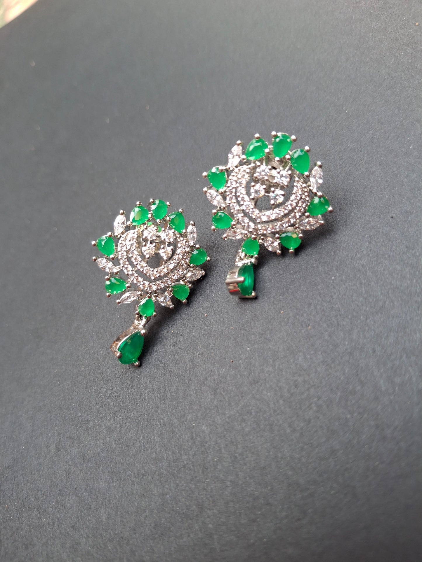 Emerald Radiance Silver-Toned Earrings