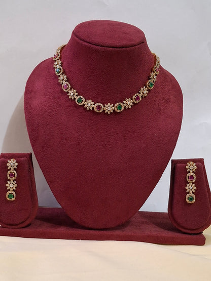 Dual-Tone Sparkle Floral Stone Necklace Set