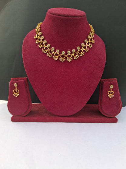 Elegant Heart-Link AD Necklace Set with Green & Pink Accents