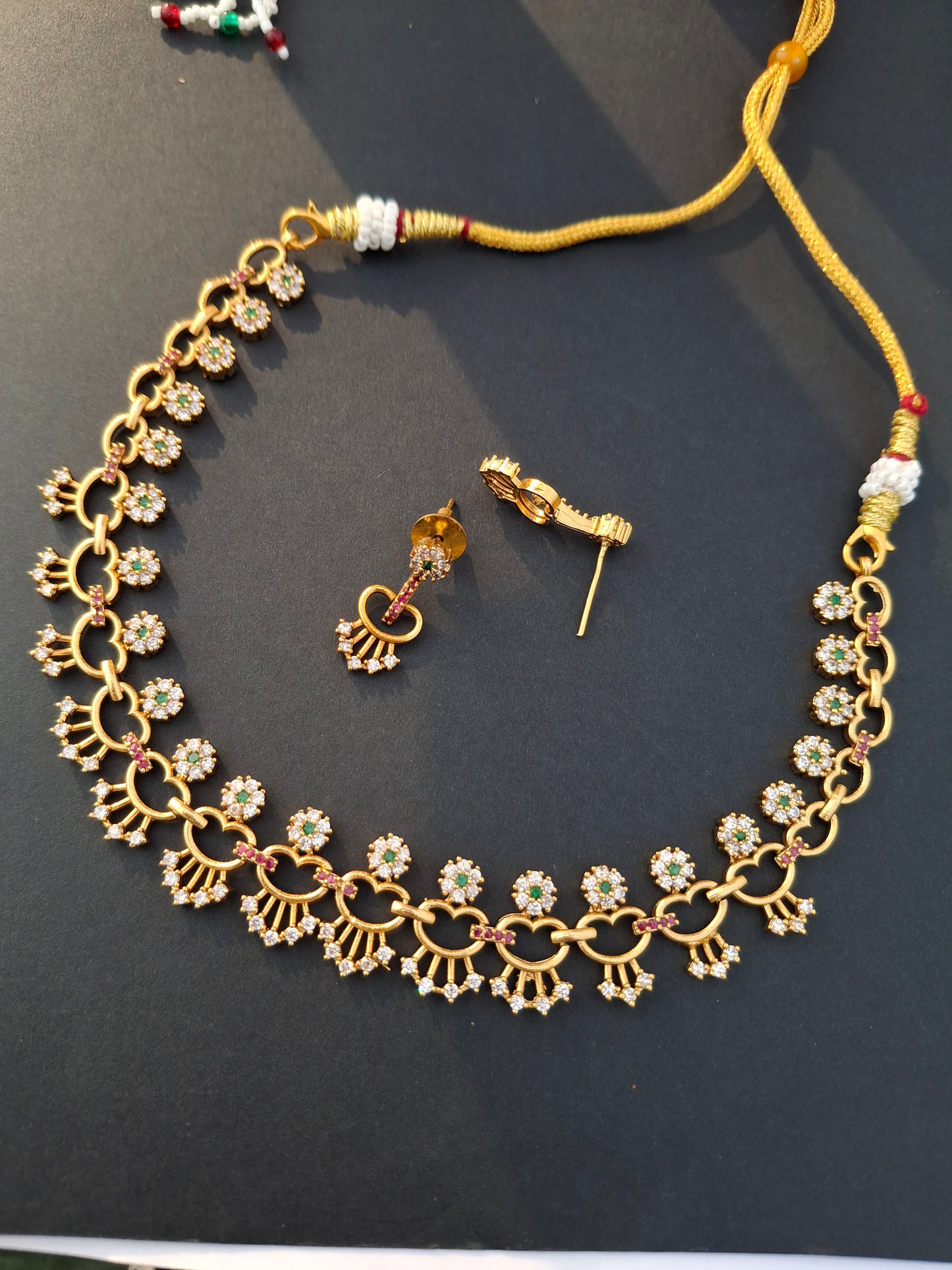 Elegant Heart-Link AD Necklace Set with Green & Pink Accents