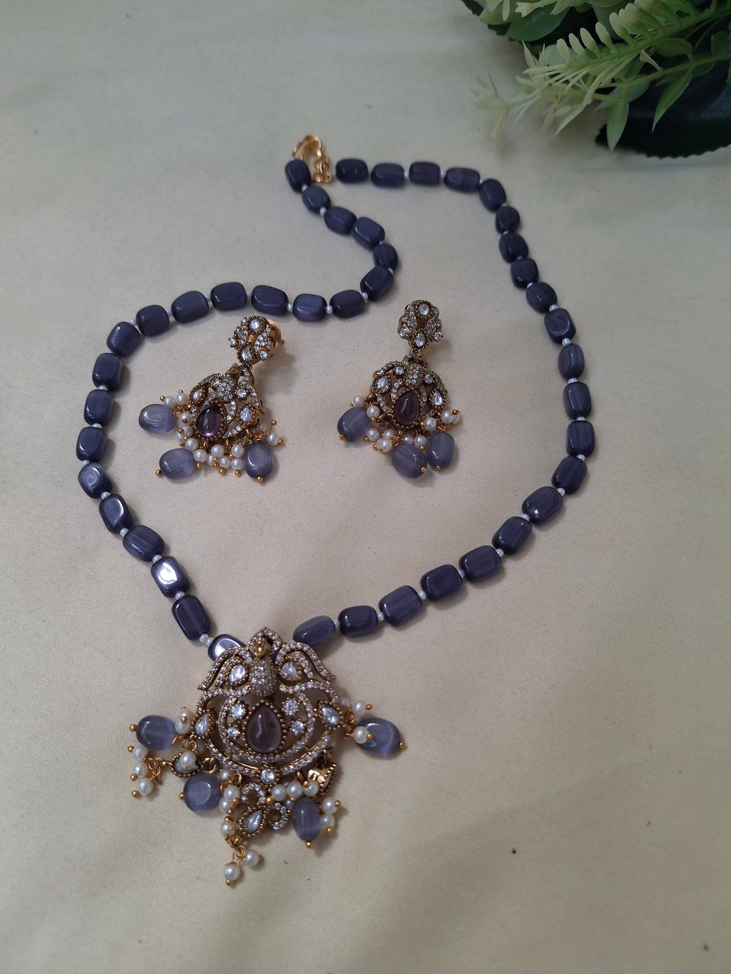 Dusty Purple Beaded Pendant Necklace Set